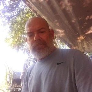 Meet your Posher, Elliott